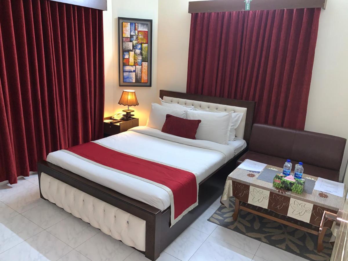Hotel Grand Circle Inn Дакка Екстер'єр фото