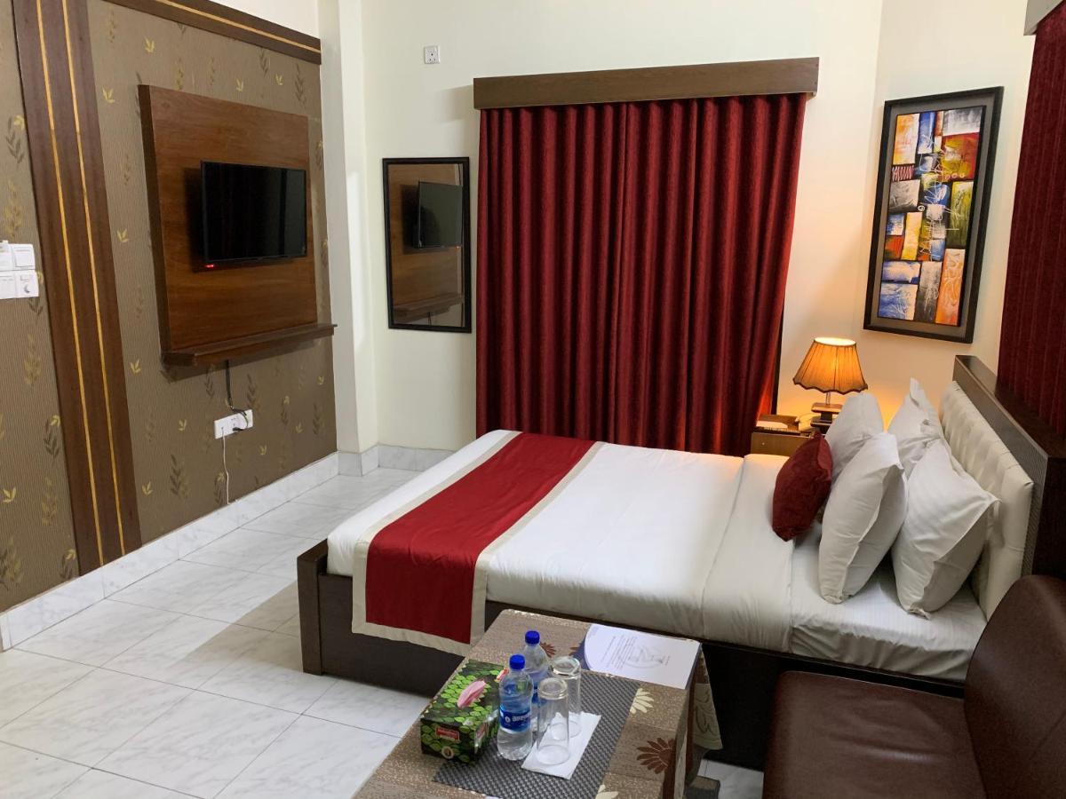 Hotel Grand Circle Inn Дакка Екстер'єр фото