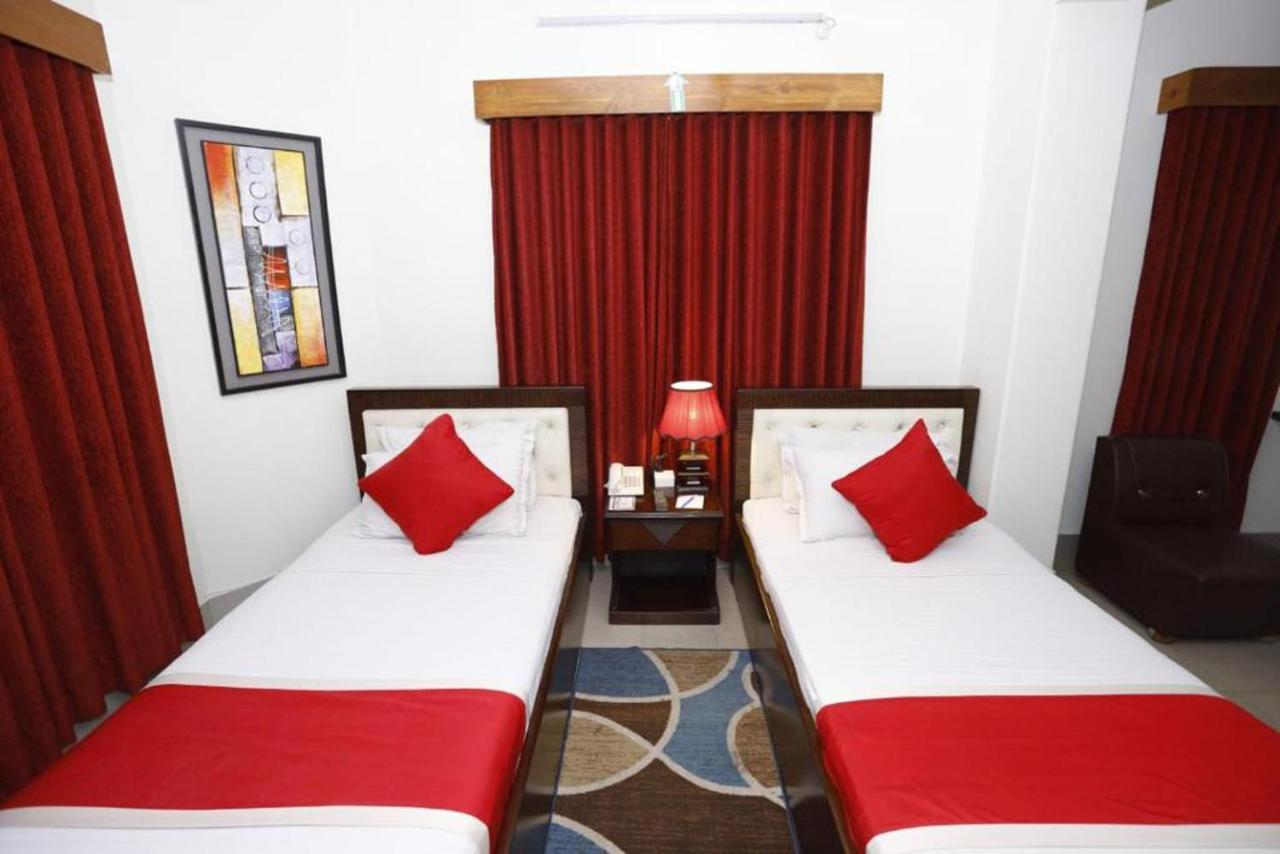 Hotel Grand Circle Inn Дакка Екстер'єр фото